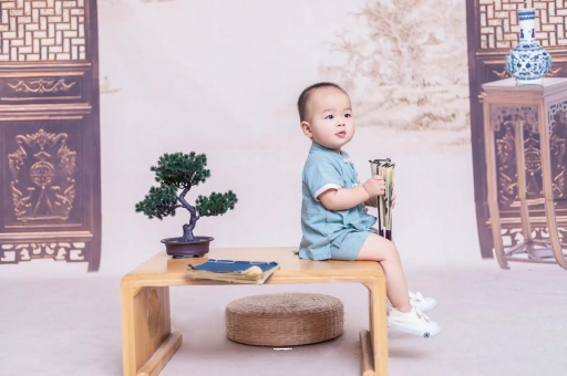 肇庆孕妇肚子上的黑线